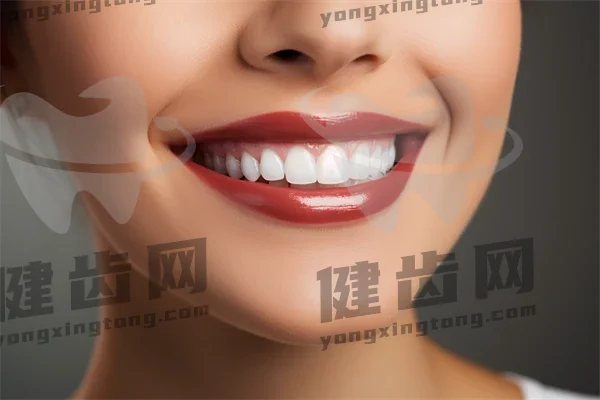 遵义活动义齿费用是多少？2025年活动义齿价格表揭秘，特别关注胶托局部活动义齿的收费情况。