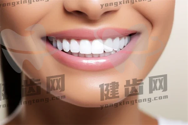义乌活动义齿费用是多少？2025年活动义齿价格表发布，重点关注活动义齿的费用及胶托局部活动义齿价格。