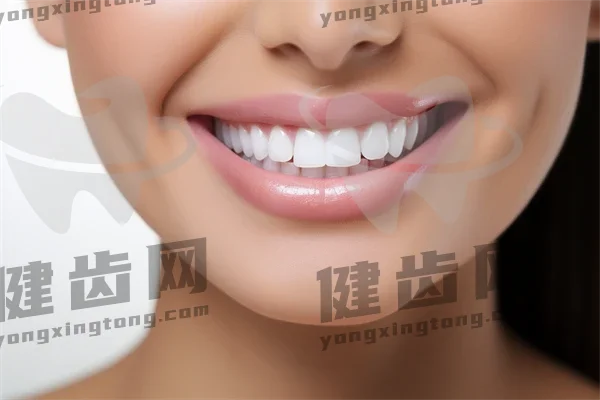 温州牙齿矫正费用揭秘：2025年牙齿矫正多少钱？重点关注隐适美隐形矫正Invisalign的价格！