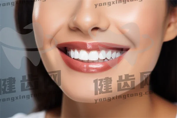 娄底活动义齿的费用是多少？2025年活动义齿价格表齐全解析，助您了解活动义齿的具体费用。